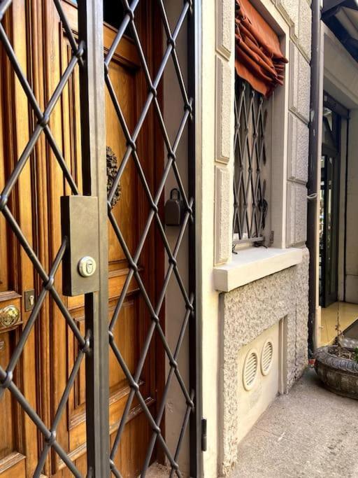 Ground Floor Luxe Historic Studio City Centre Bolonha Exterior foto